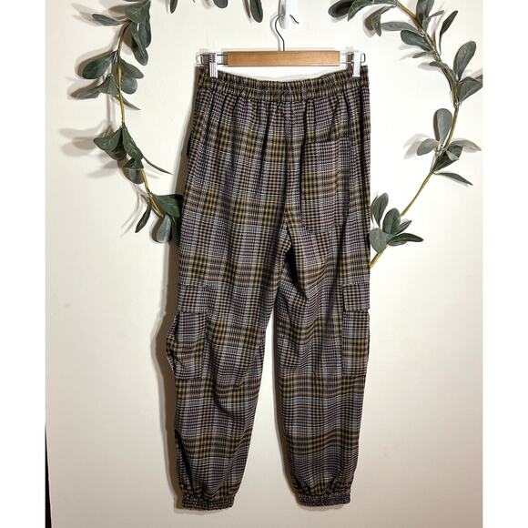 Vero Moda Plaid Joggers LAST CALL - Picture 5 of 7